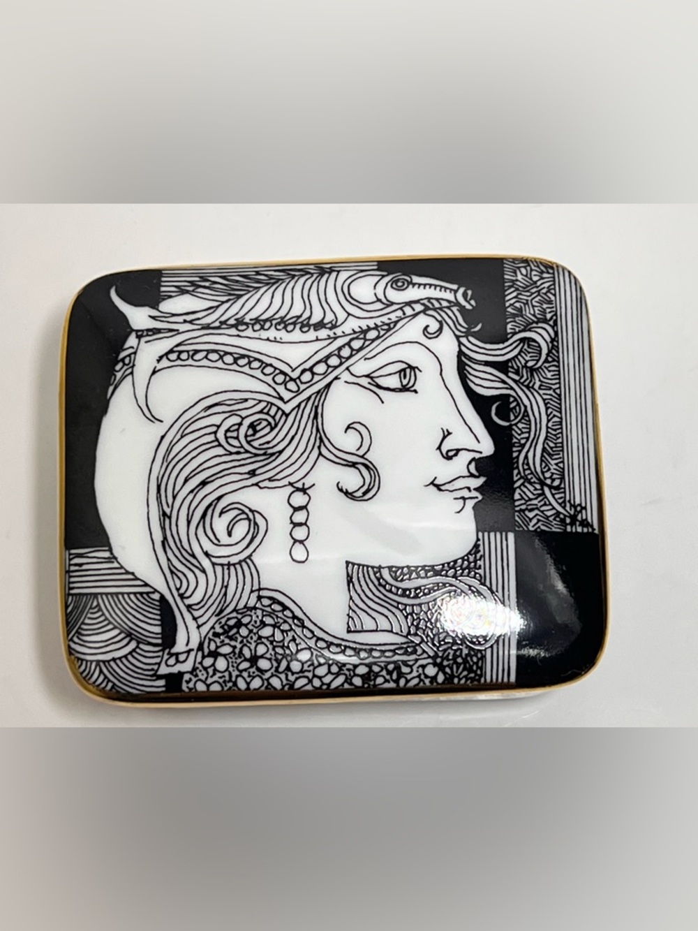 Endre Szasz Design Porcelain Hollohaza Hungary Black White Gold Trinket Box